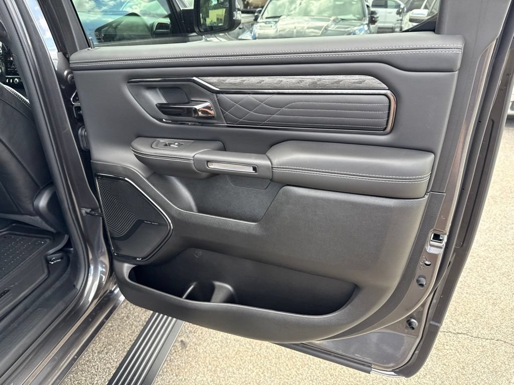 New 2027 RAM 1500 Limited AWD/4WD image 26
