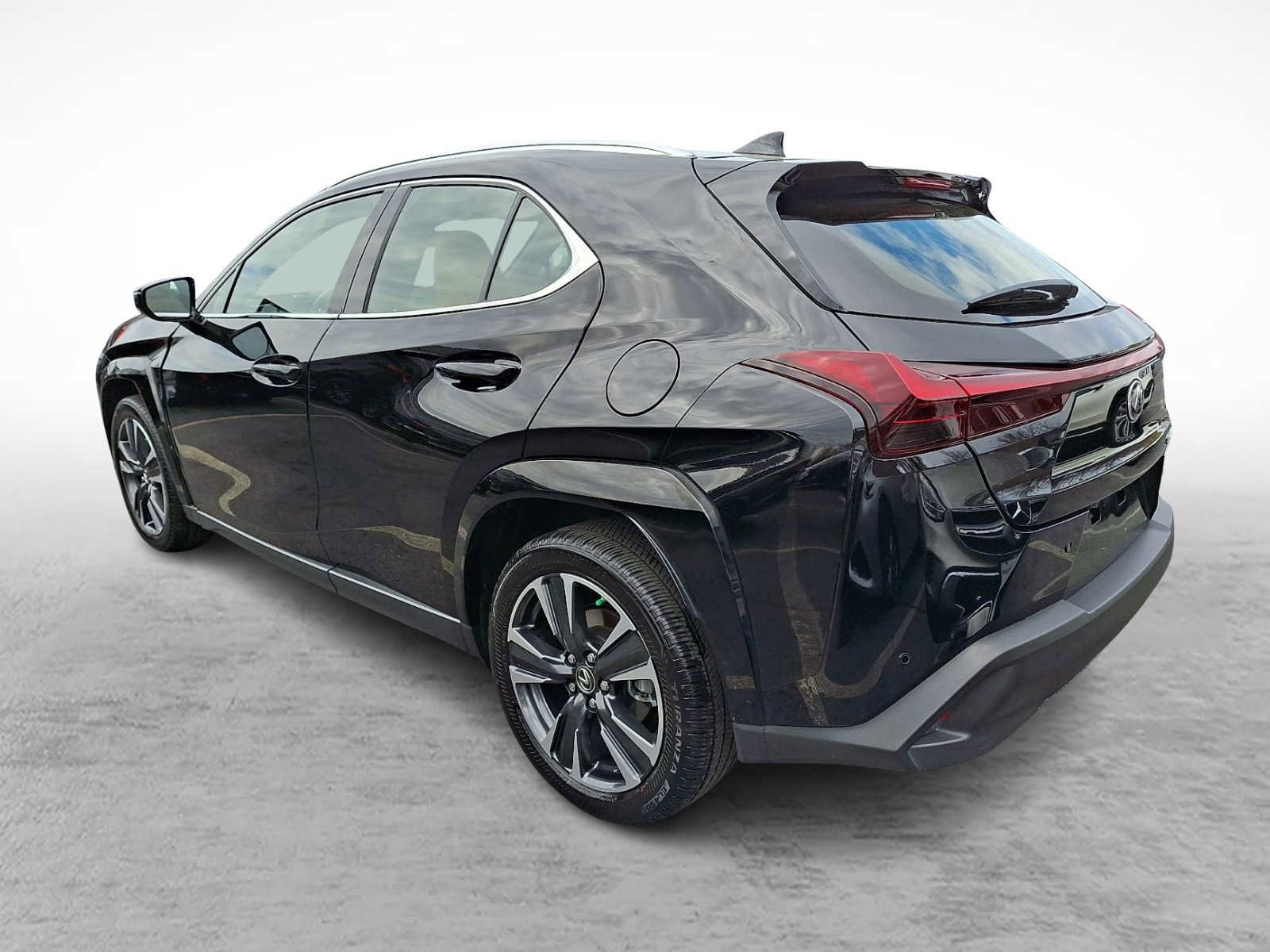 Used 2023 Lexus UX 250h FWD w/ Accessory Package (Z2) image 6