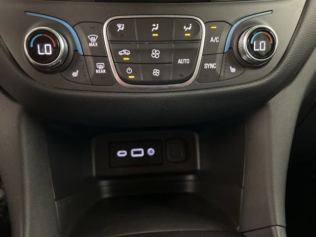 Used 2022 Chevrolet Equinox LT AWD/4WD image 17