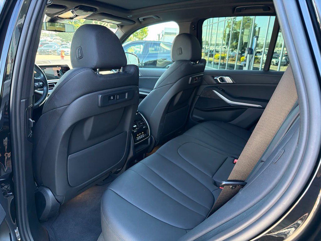 Used 2022 BMW X5 sDrive40i w/ Parking Assistance Package RWD image 27
