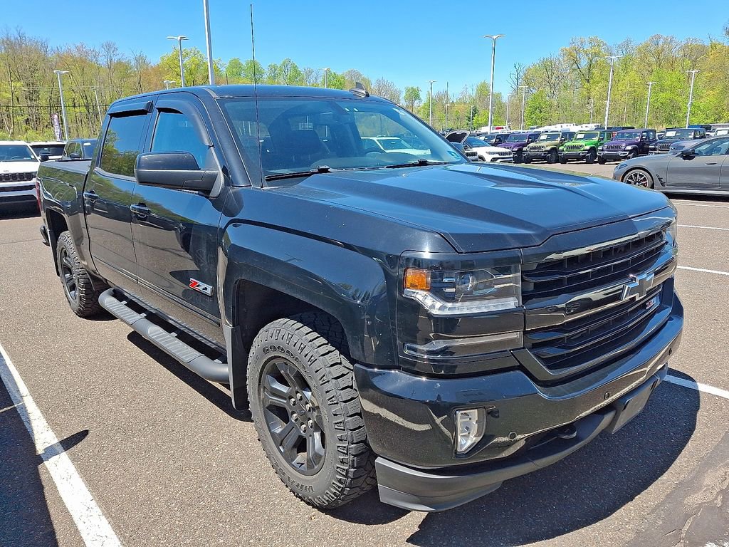 Used 2018 Chevrolet Silverado 1500 LTZ Z71 w/ LTZ Plus Package AWD/4WD image 4
