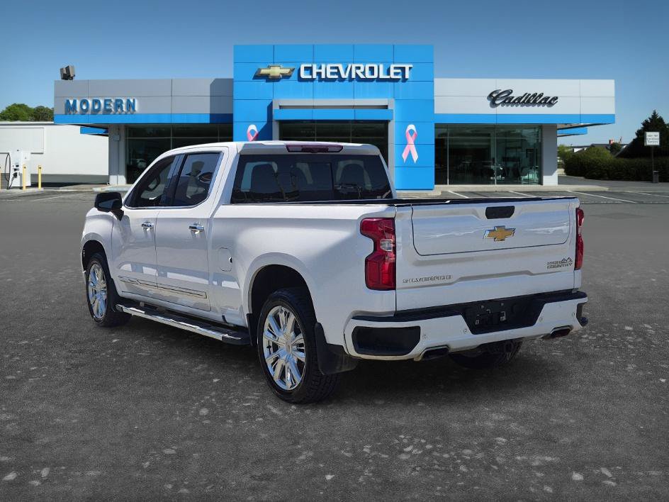Used 2023 Chevrolet Silverado 1500 High Country AWD/4WD image 3