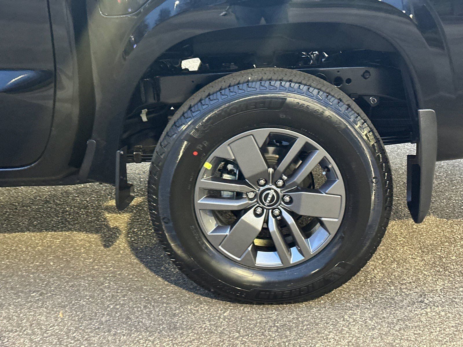 New 2026 Nissan Frontier SV w/ All-Weather Content Package AWD/4WD image 19