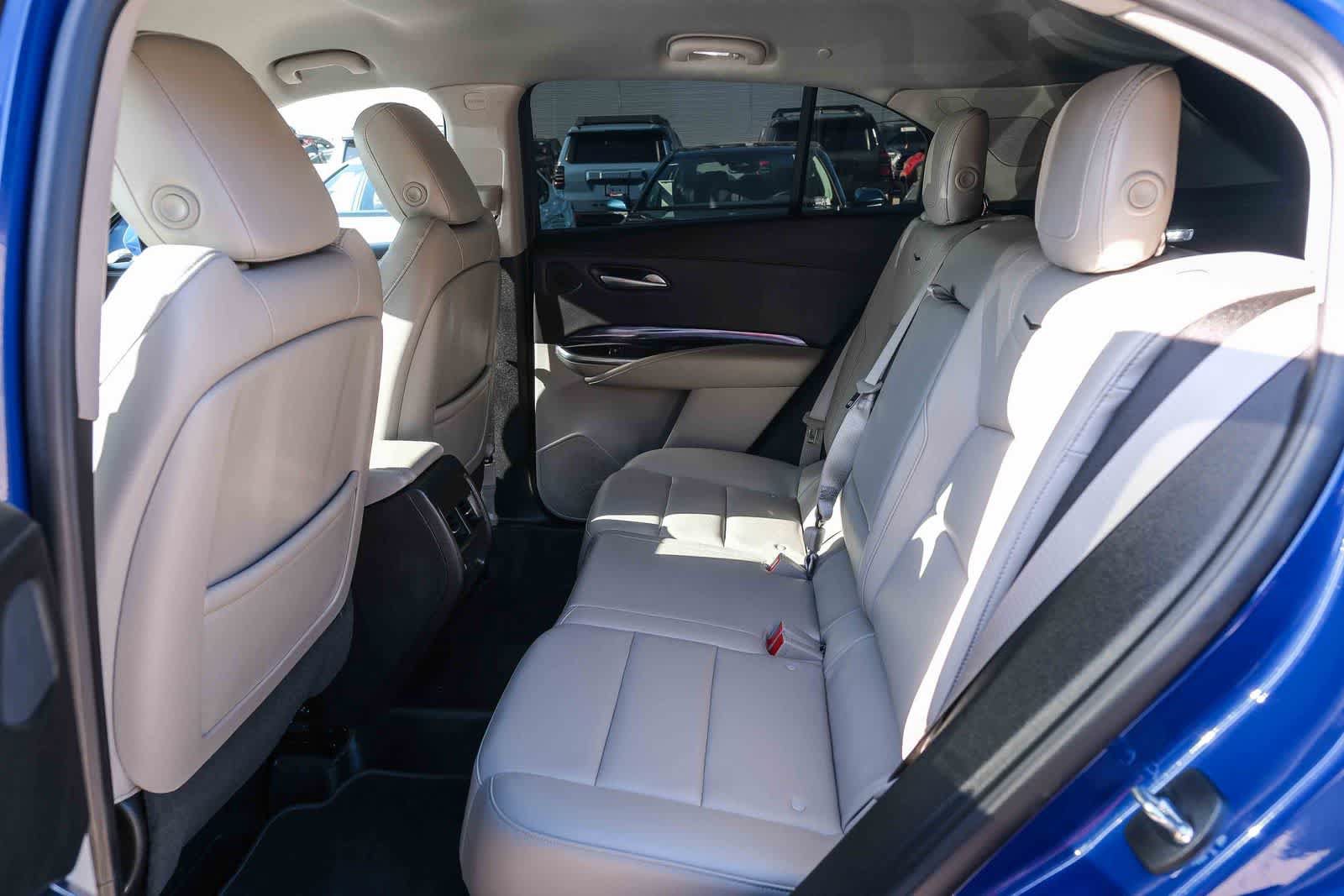 Used 2023 Cadillac XT4 Luxury w/ Driver Awareness Package FWD image 19