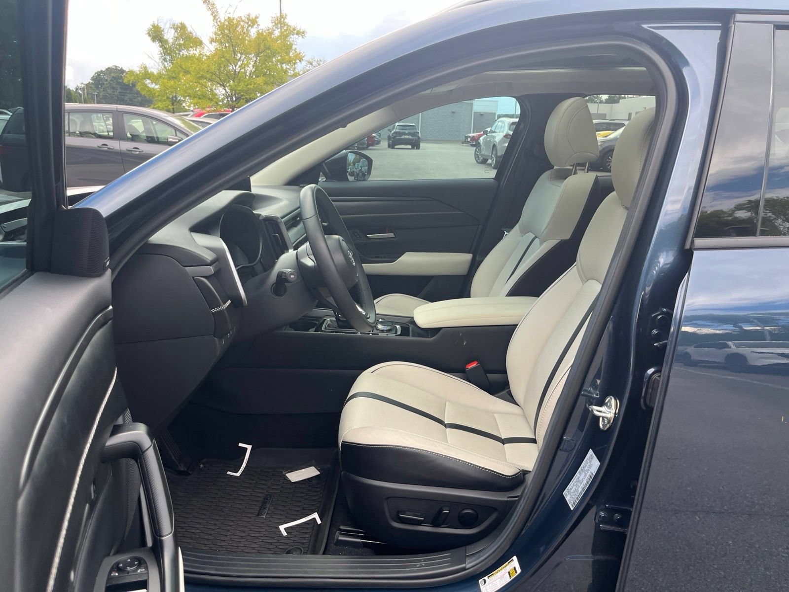 Certified 2026 MAZDA CX-50 AWD 2.5 S w/ Weather Package image 28
