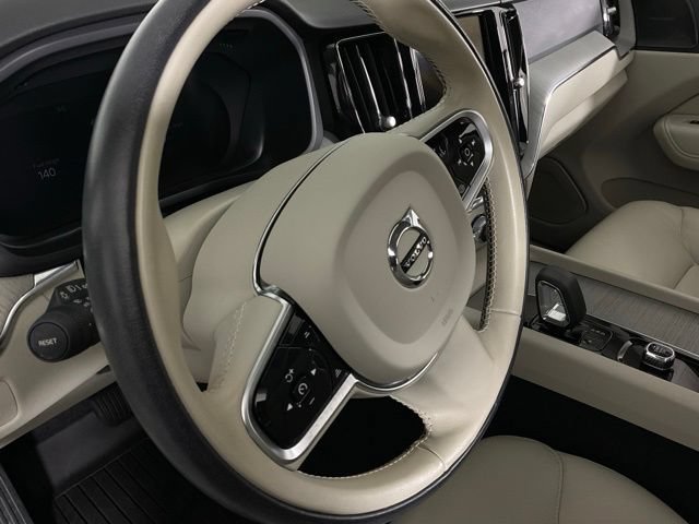 Used 2024 Volvo XC60 T8 Plus w/ Protection Package Premier AWD/4WD image 19