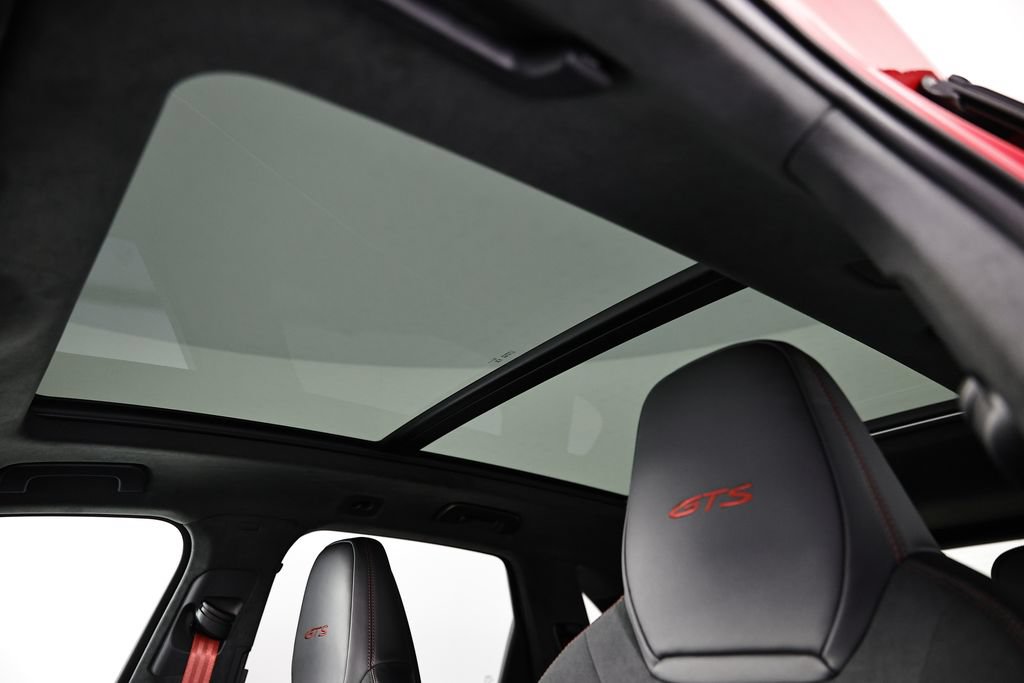 New 2026 Porsche Cayenne GTS AWD/4WD image 18