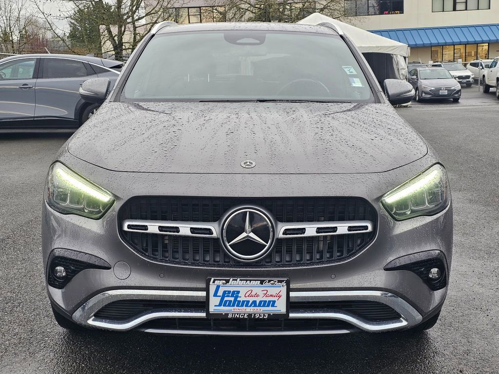 Used 2025 Mercedes-Benz GLA 250 4MATIC image 2