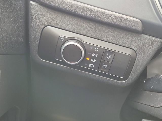 Used 2025 Ford Escape Active AWD/4WD image 7