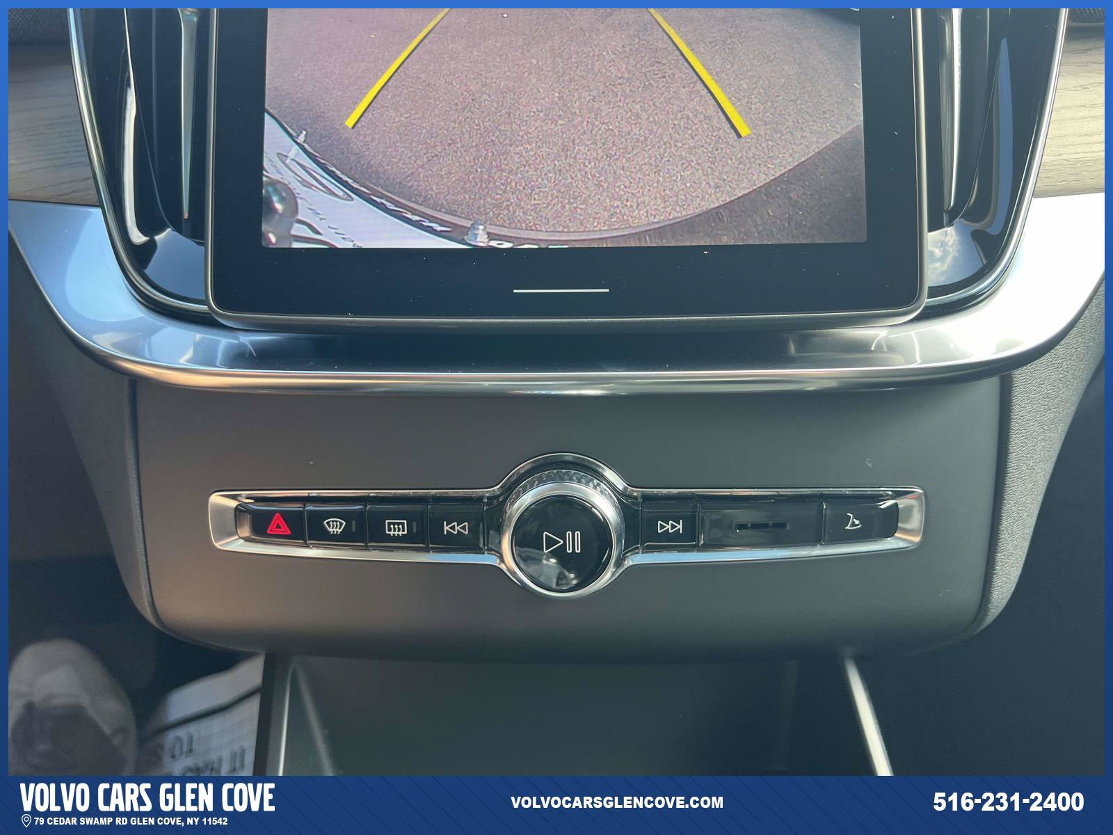 Used 2026 Volvo XC90 B5 Core w/ Protection Package AWD/4WD image 29