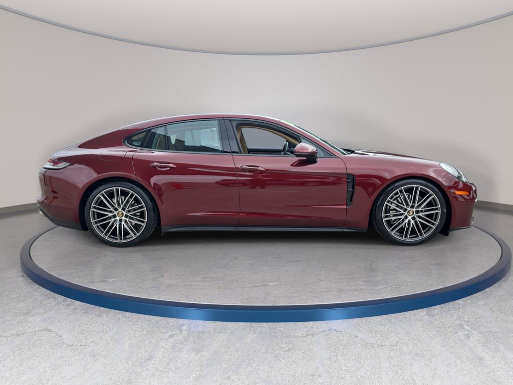 Used 2023 Porsche Panamera image 5