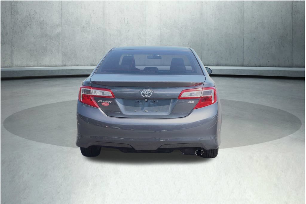 Used 2013 Toyota Camry SE FWD image 10