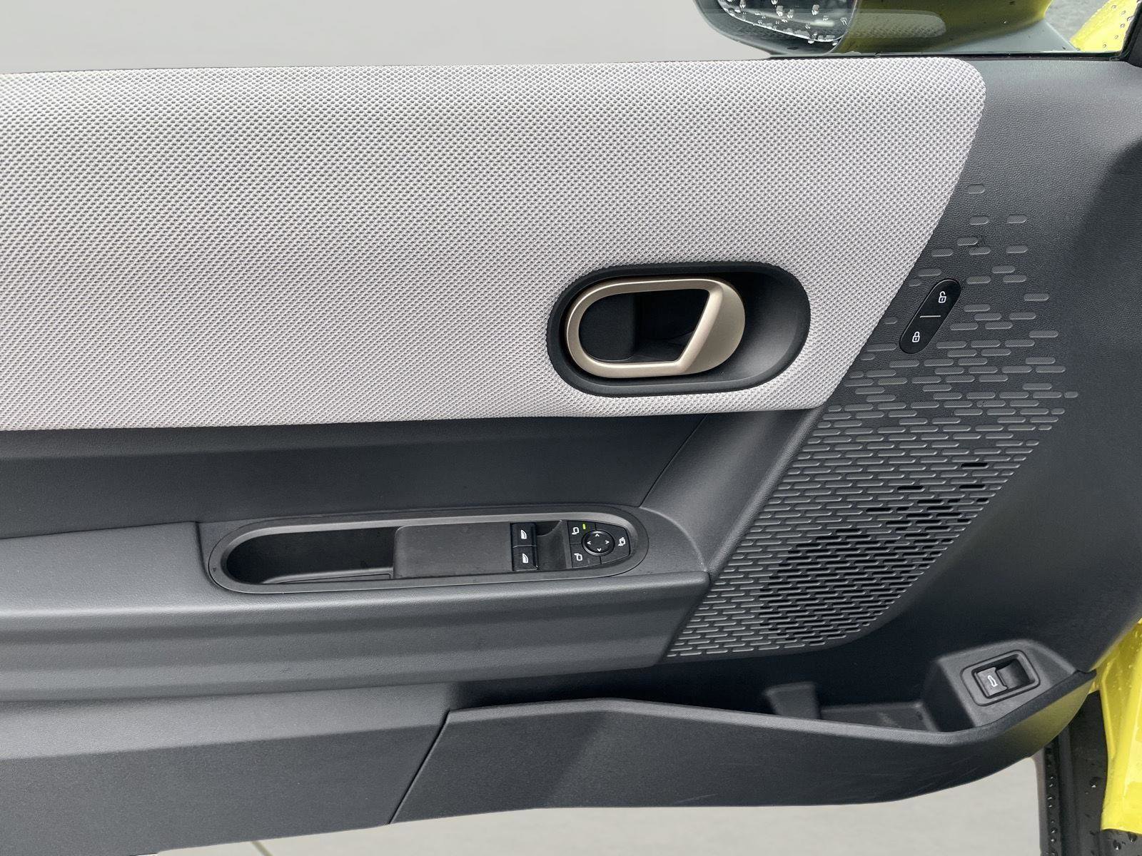 Used 2025 MINI Cooper S image 19