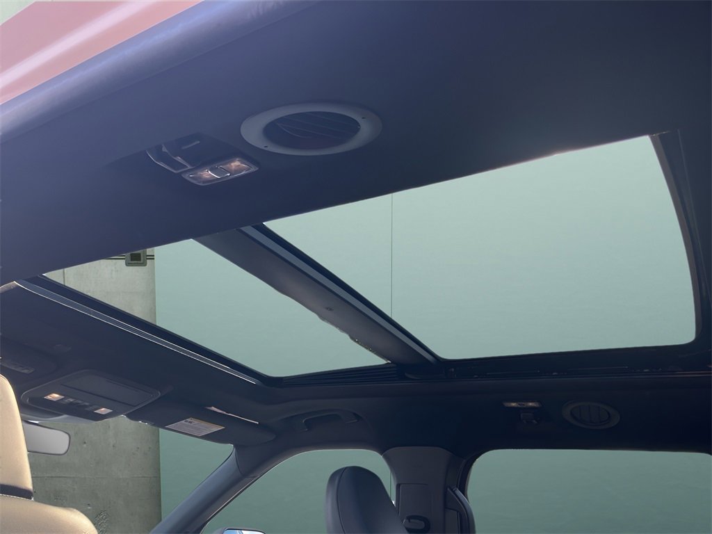 Used 2023 Ford Explorer ST w/ Equipment Group 401A image 30