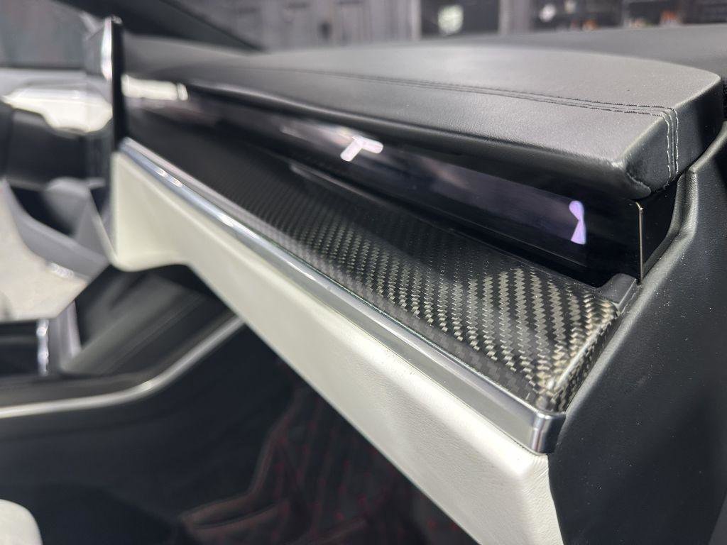 Used 2023 Tesla Model X Plaid image 38