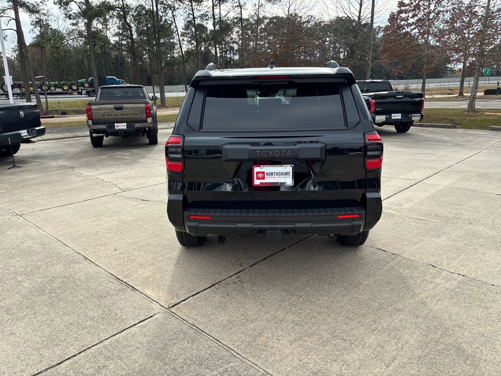 New 2025 Toyota 4Runner SR5 image 5