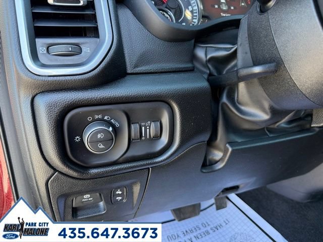 Used 2025 RAM 1500 Laramie AWD/4WD image 18