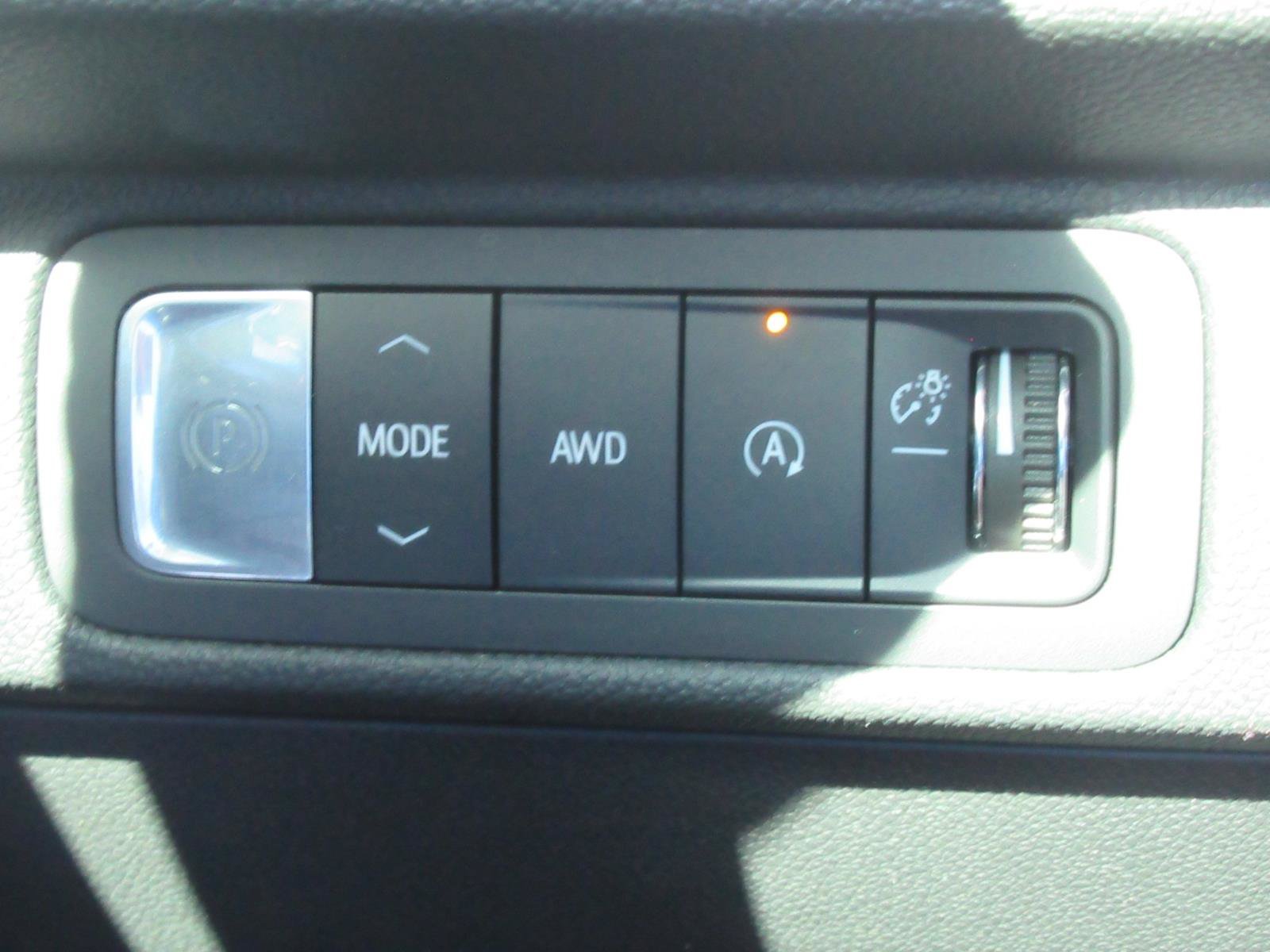 Used 2026 Chevrolet Traverse Z71 AWD/4WD image 23
