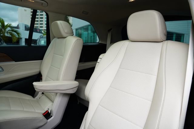 Used 2023 Mercedes-Benz GLS 450 4MATIC image 23