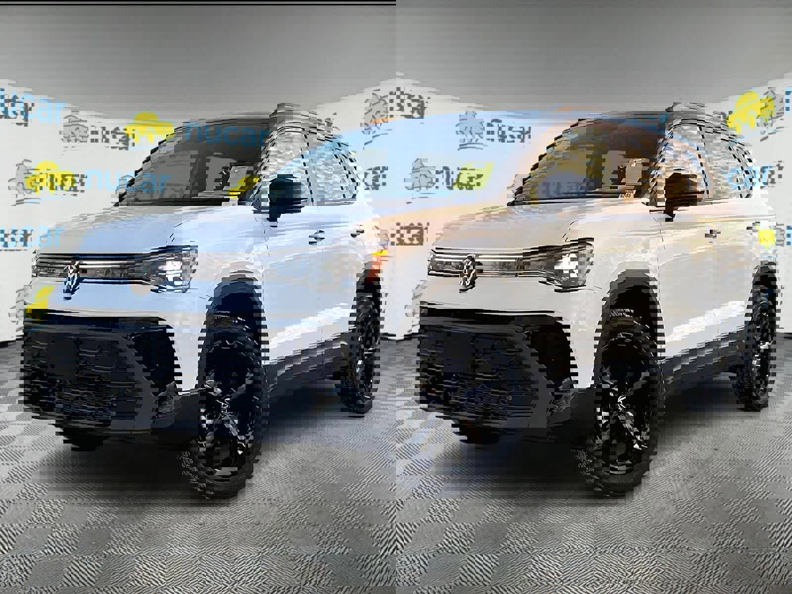 New 2026 Volkswagen Taos SE image 4