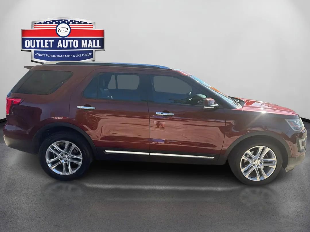 Used 2016 Ford Explorer Limited FWD image 2