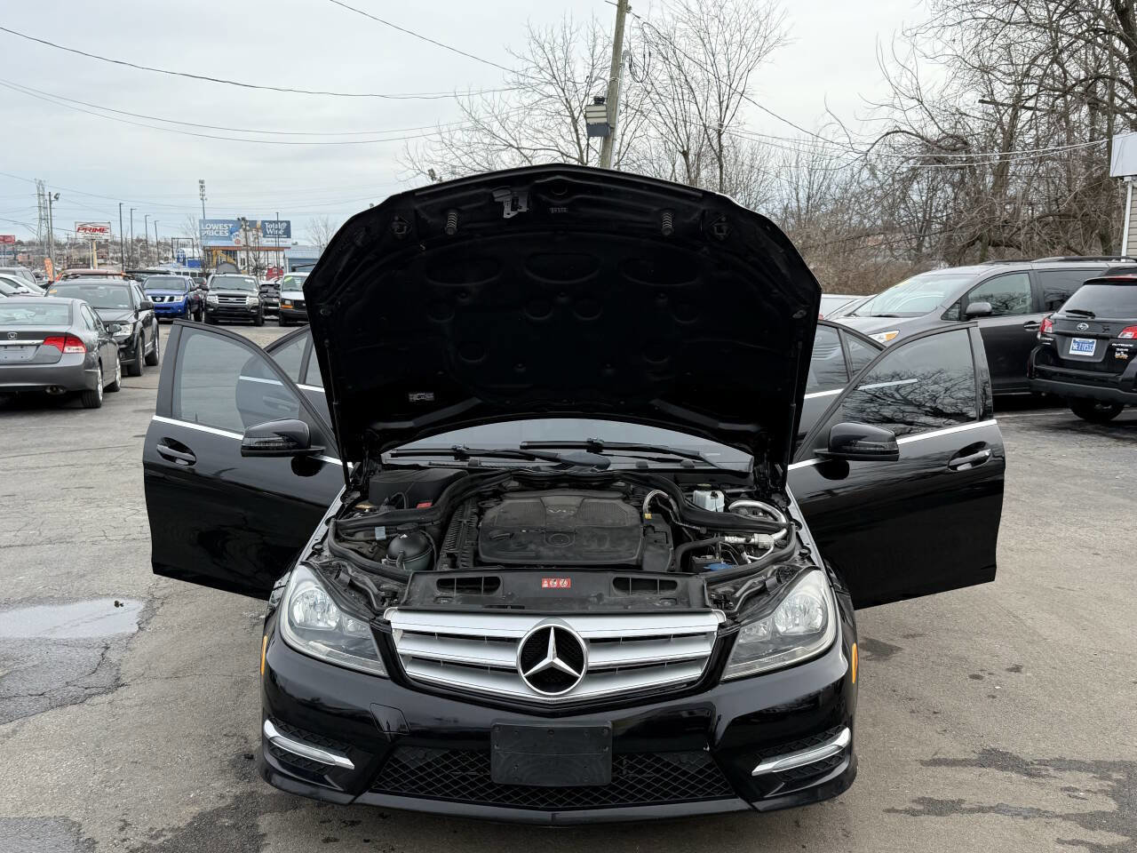 Used 2013 Mercedes-Benz C 300 4MATIC Sedan image 21
