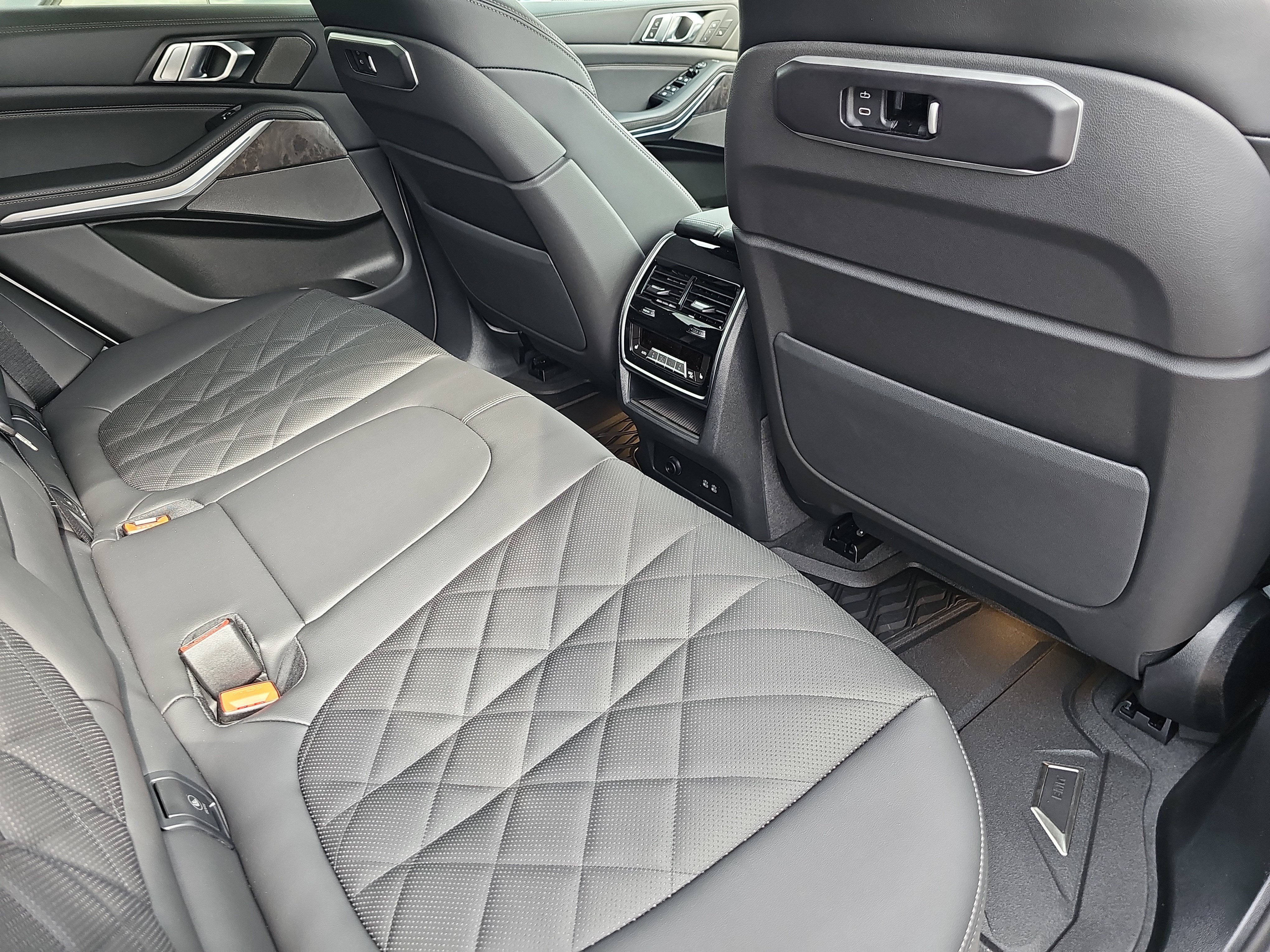 New 2026 BMW X5 xDrive50e AWD/4WD image 11