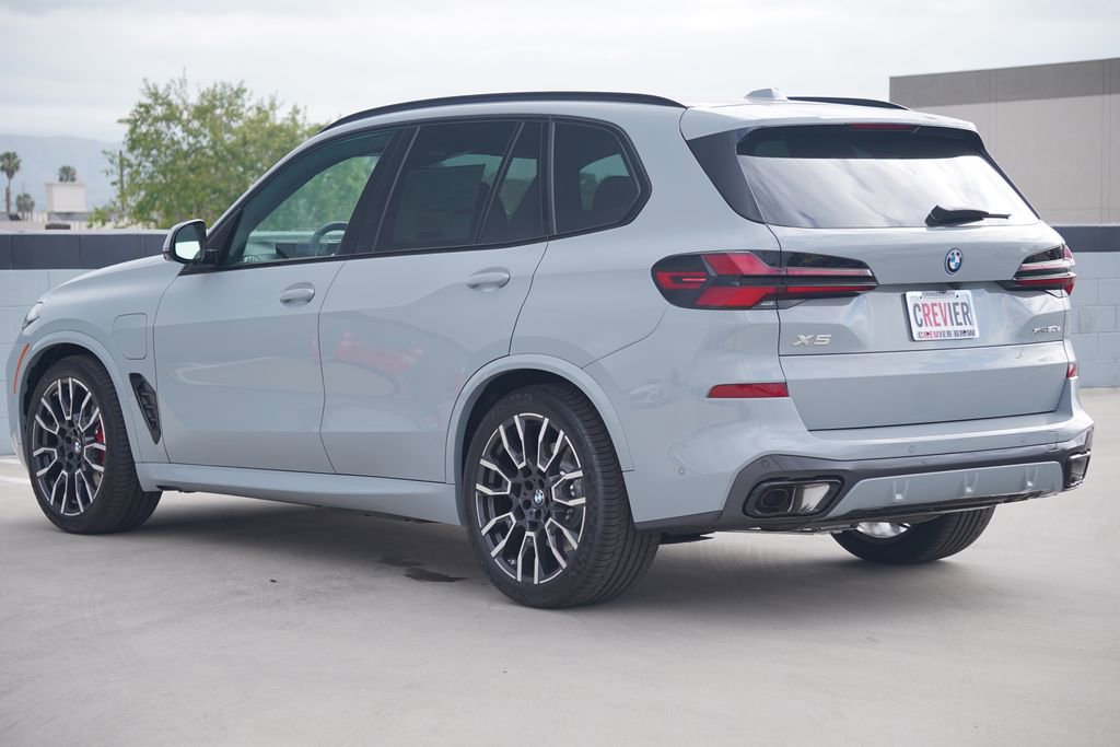 New 2026 BMW X5 xDrive50e w/ M Sport Package image 8