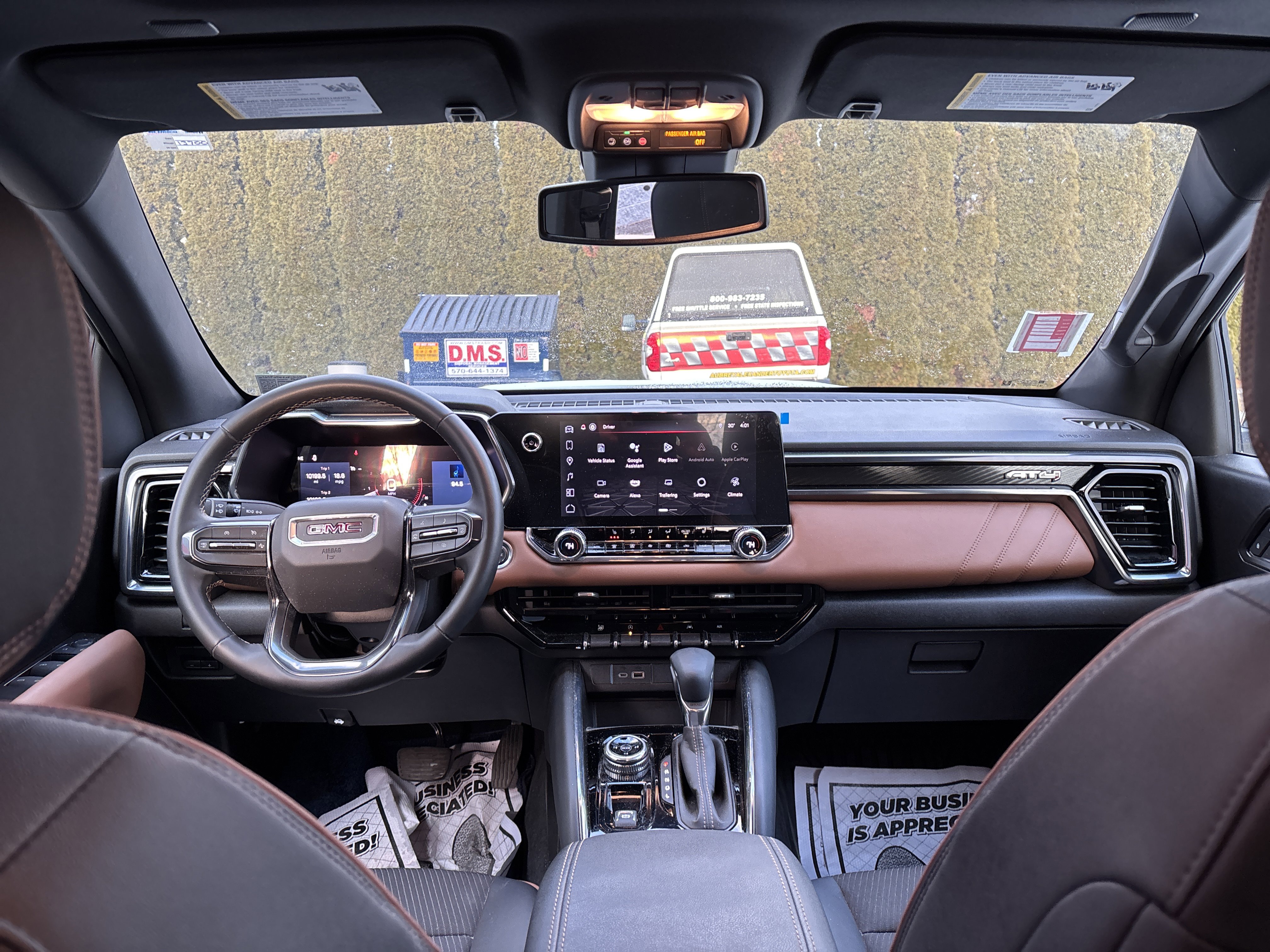 Used 2024 GMC Canyon AT4 image 14