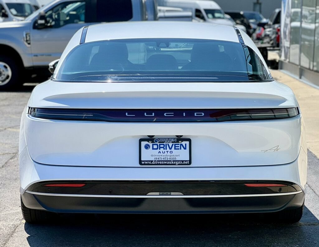 Used 2025 Lucid Air Pure RWD image 41