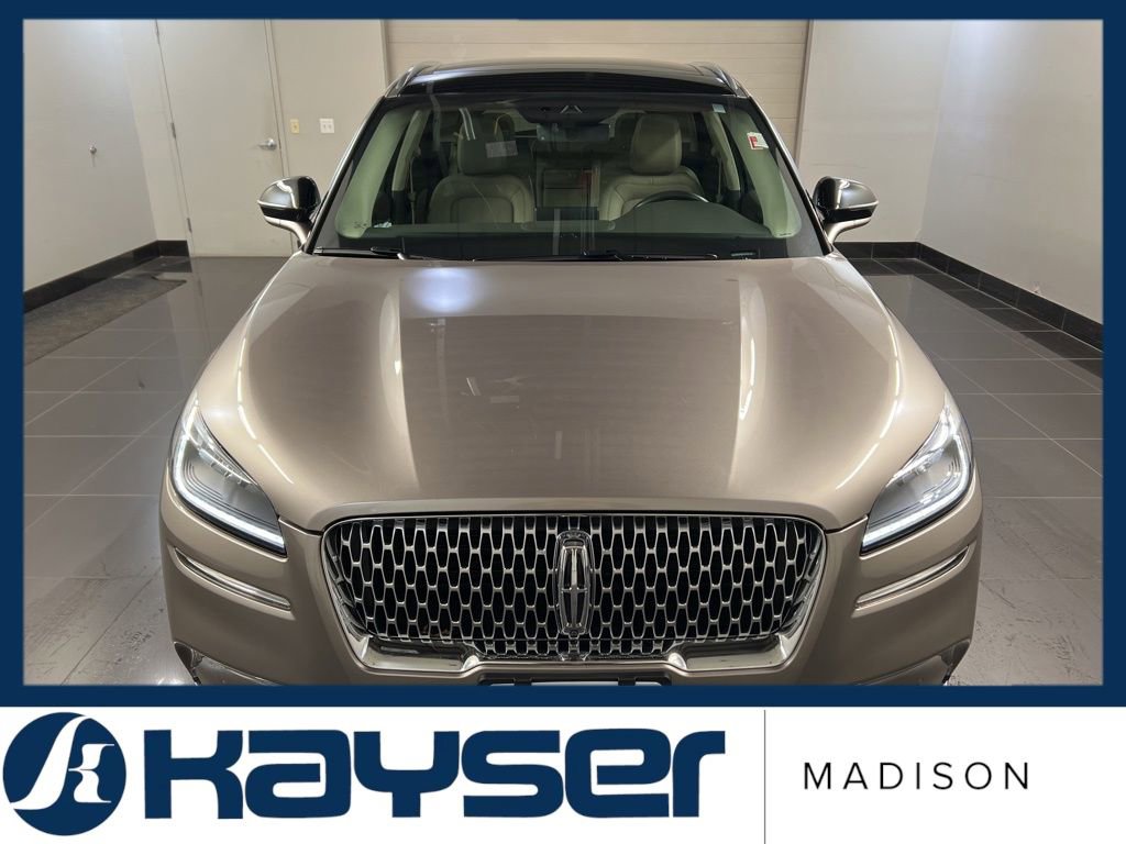 Used 2021 Lincoln Corsair Reserve w/ Equipment Group 201A image 2