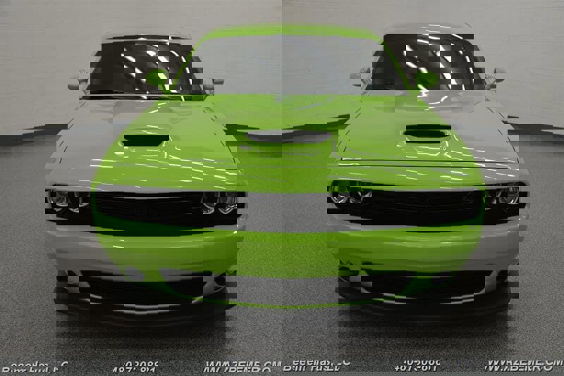 Used 2023 Dodge Challenger R/T w/ Blacktop Package image 5