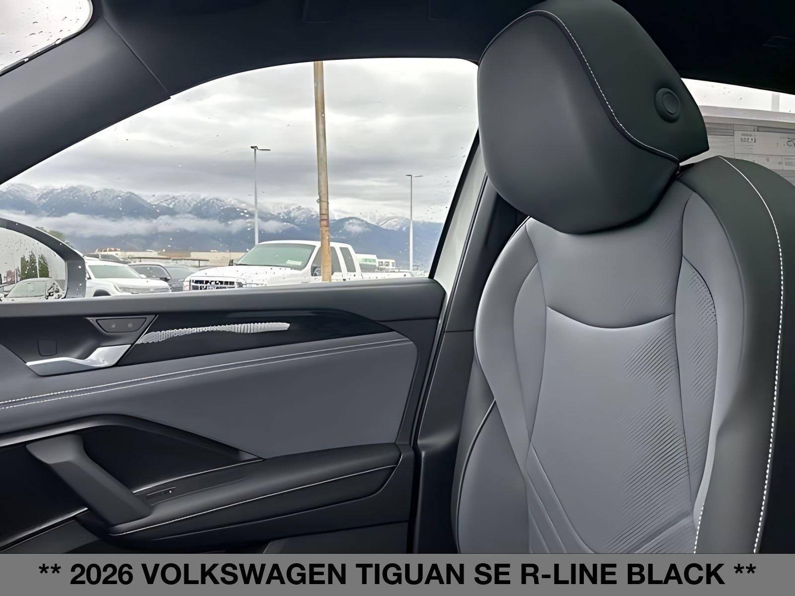 New 2026 Volkswagen Tiguan SE R-Line AWD/4WD image 35