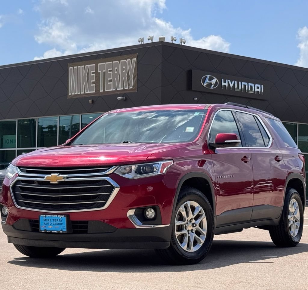 Used 2020 Chevrolet Traverse LT