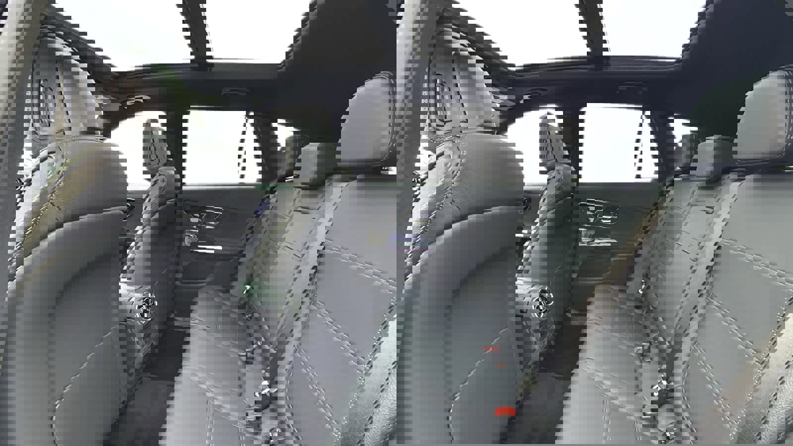 New 2026 Mercedes-Benz GLC 300 4MATIC image 5