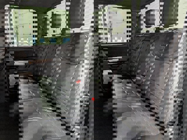 Used 2025 Ford F350 Platinum image 17