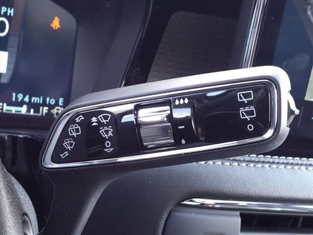 Used 2023 Lincoln Corsair Reserve w/ Equipment Group 202A image 23