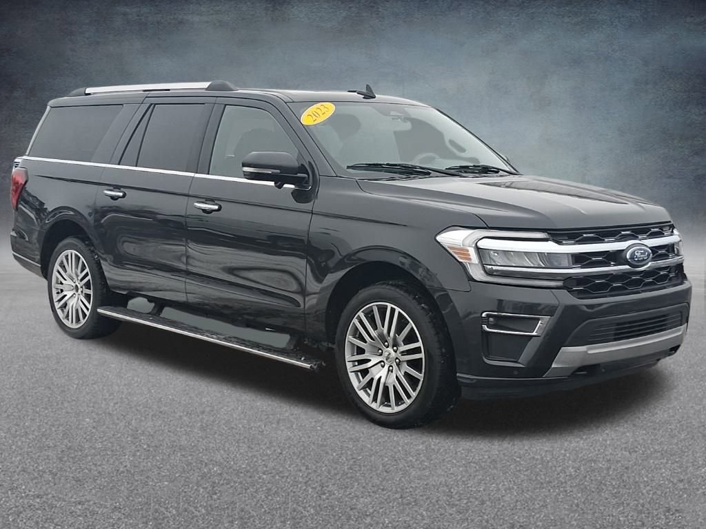 Used 2023 Ford Expedition Max Limited image 3