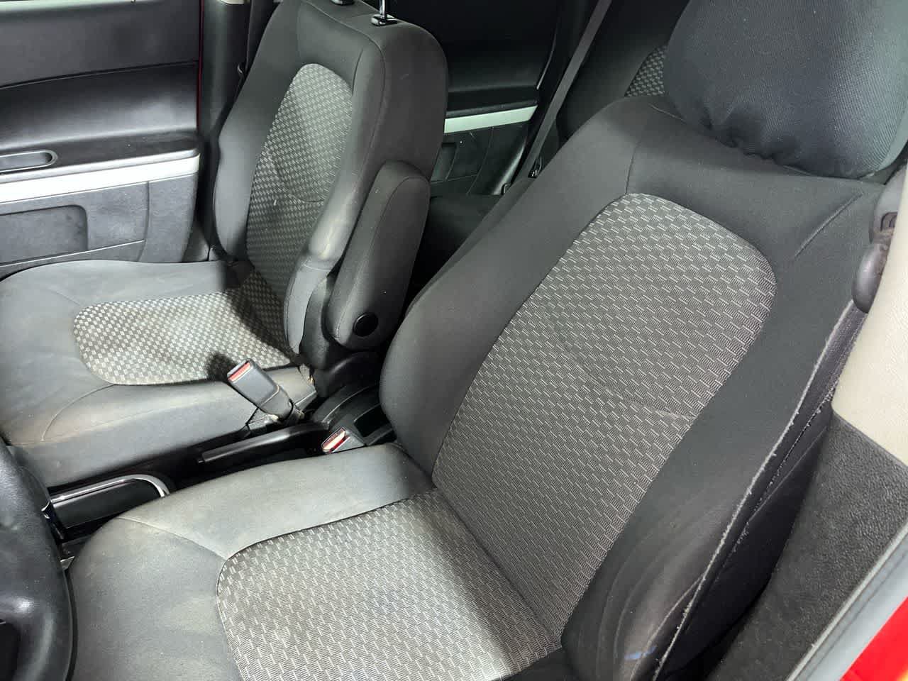 Used 2008 Chevrolet HHR LT FWD image 15