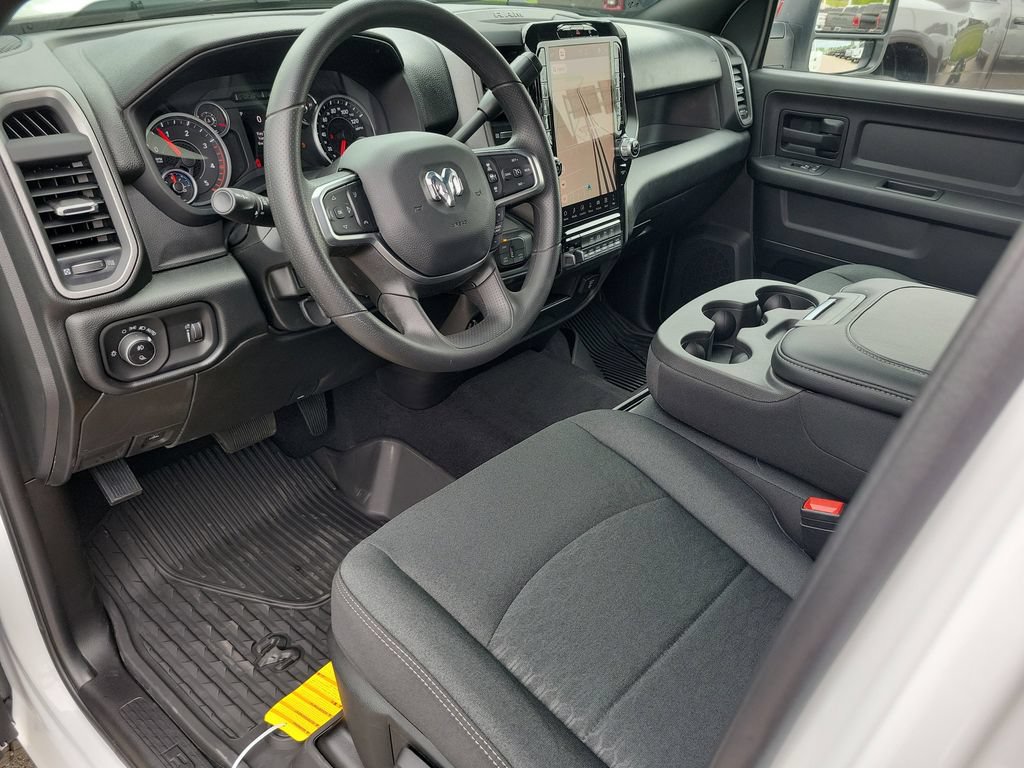 New 2026 RAM 3500 Tradesman AWD/4WD image 22