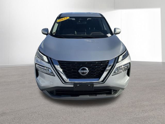 Used 2023 Nissan Rogue SV image 6