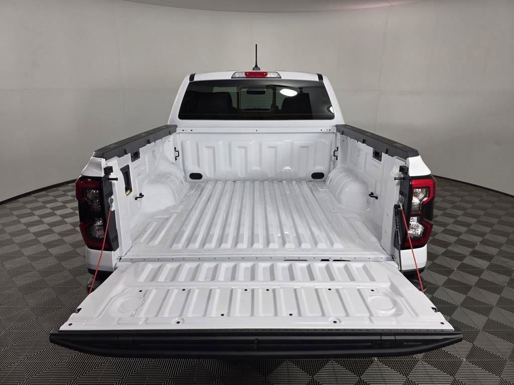 Used 2025 Ford Ranger Lariat w/ Chrome Accent Package image 5