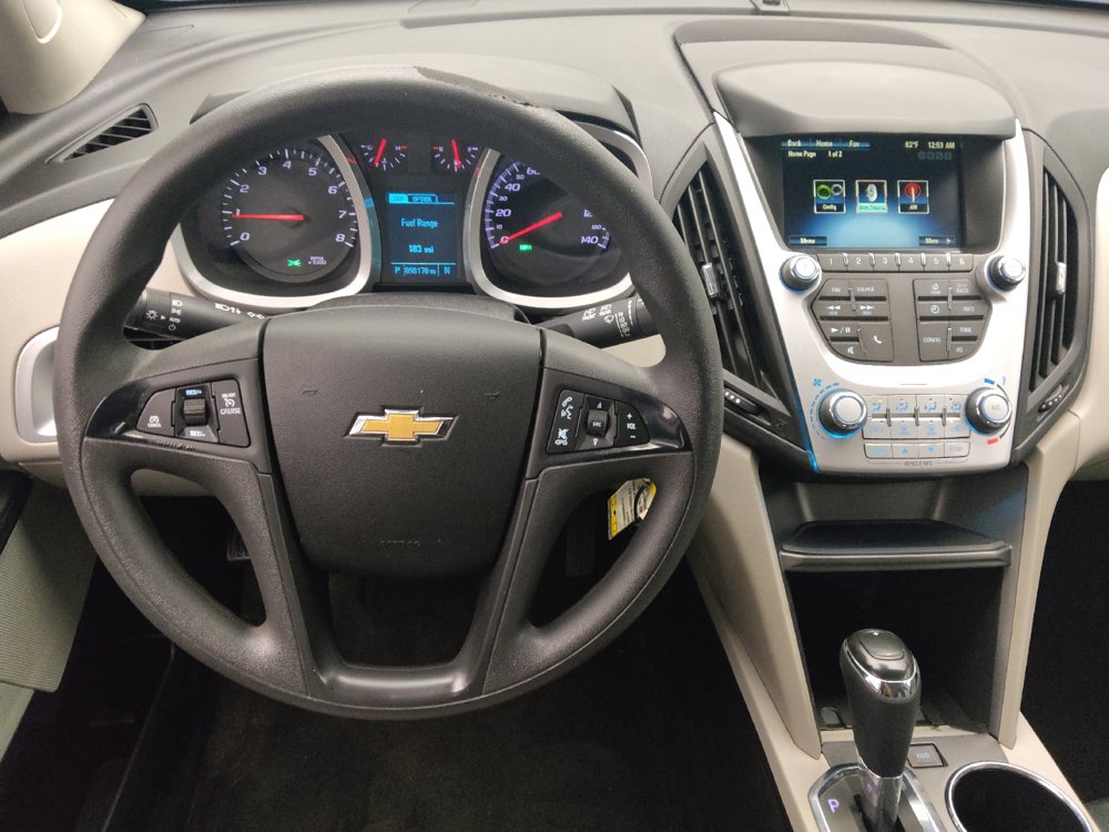 Used 2017 Chevrolet Equinox LS FWD image 22