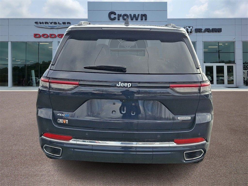 Used 2024 Jeep Grand Cherokee Overland image 5
