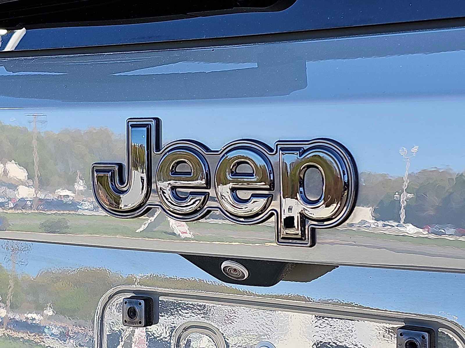 Used 2023 Jeep Renegade Latitude w/ Sun/Sound Group AWD/4WD image 30