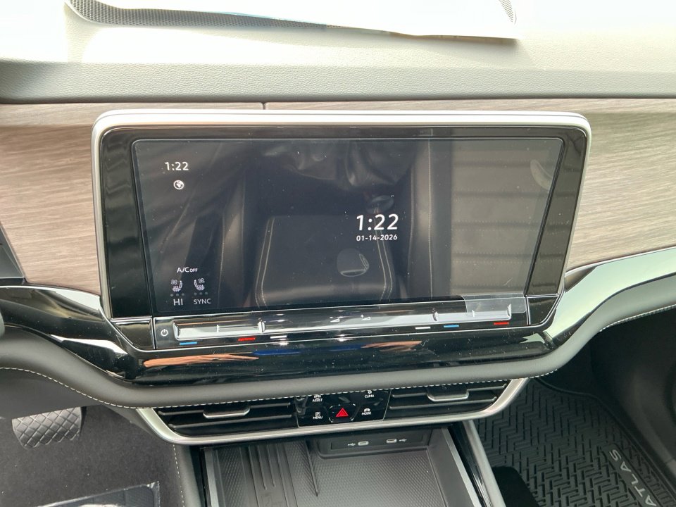 New 2026 Volkswagen Atlas SEL image 16