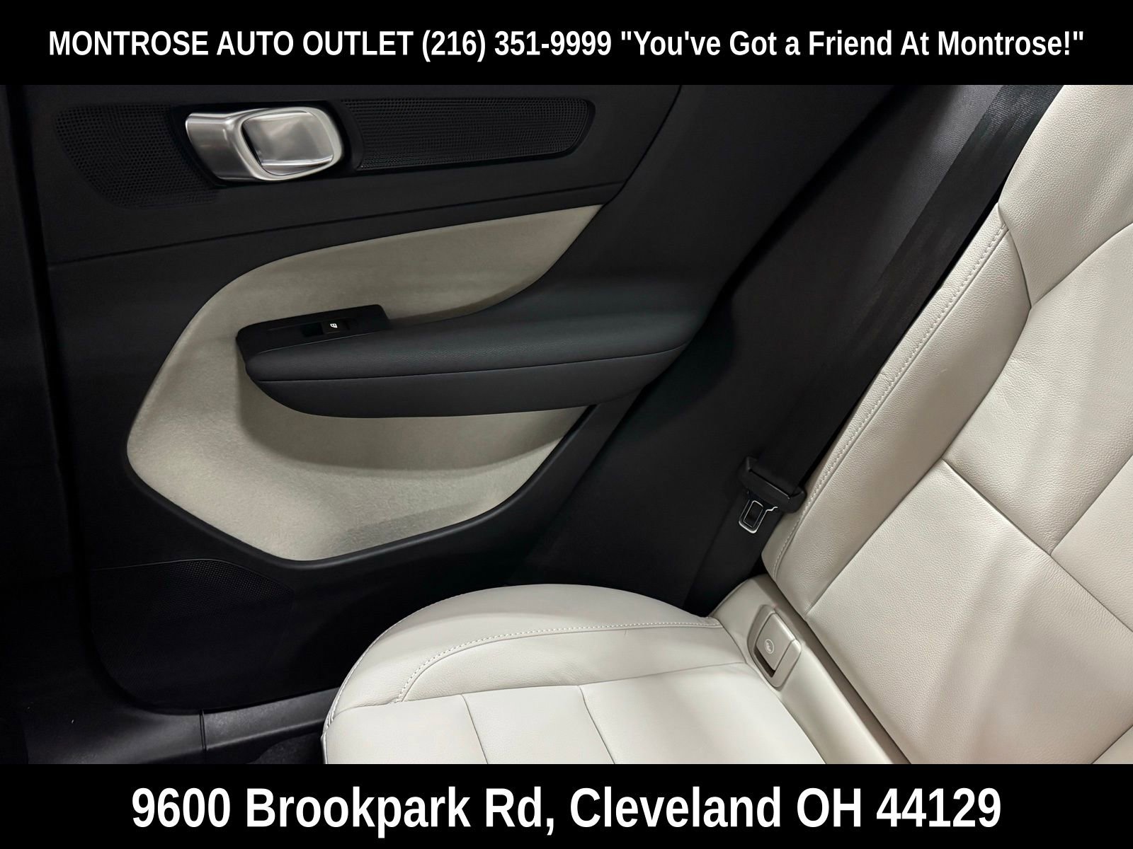 New 2026 Volvo XC40 B5 Plus w/ Protection Package Premier image 28