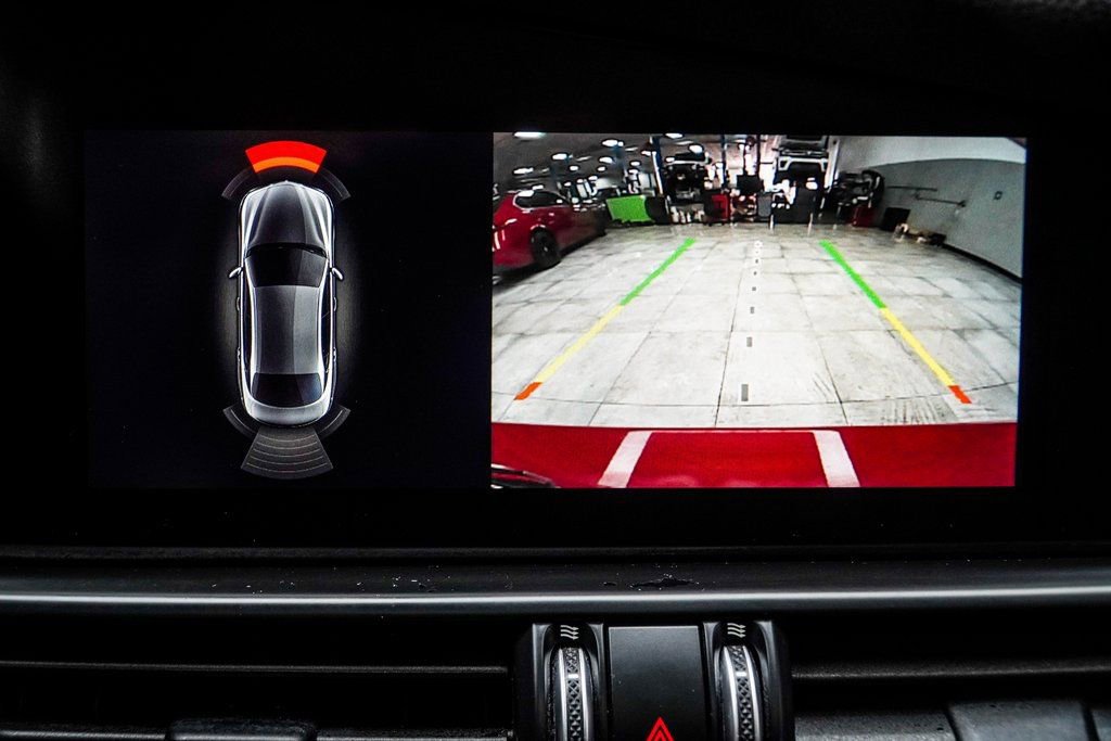 Used 2023 Alfa Romeo Giulia Veloce image 27