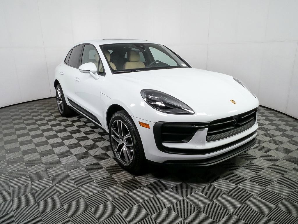 New 2026 Porsche Macan AWD/4WD image 28