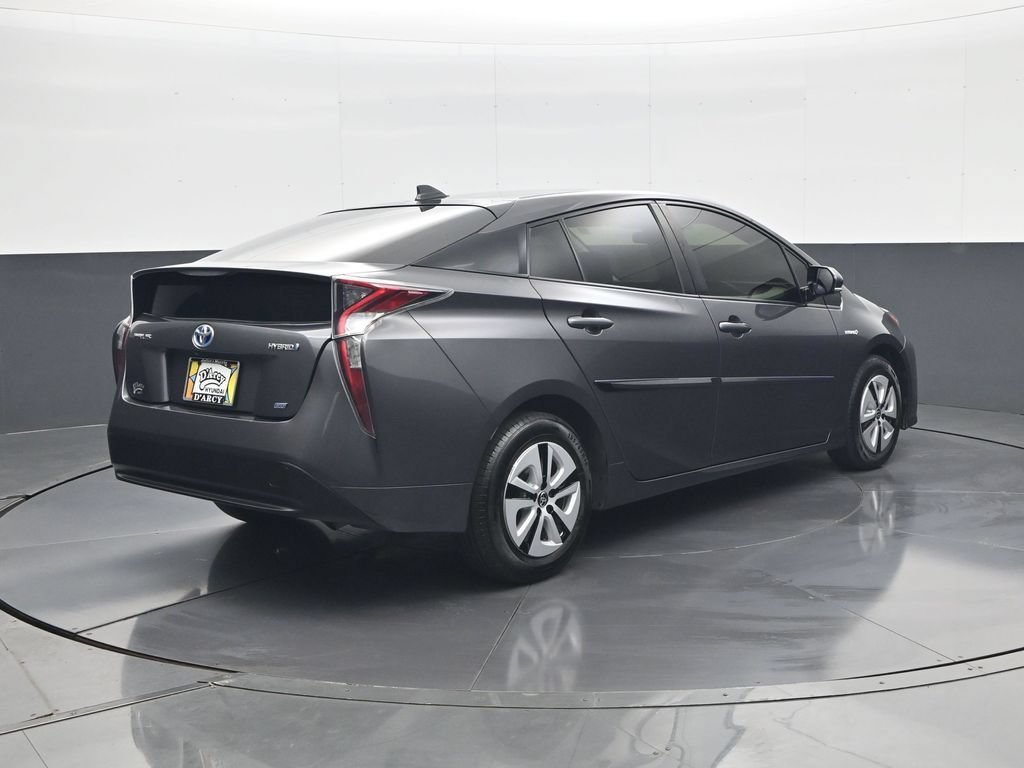 Used 2017 Toyota Prius Two FWD image 6